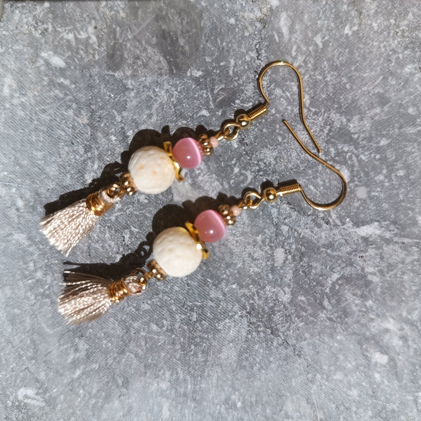 Boucle d'oreille pendante plaqué or